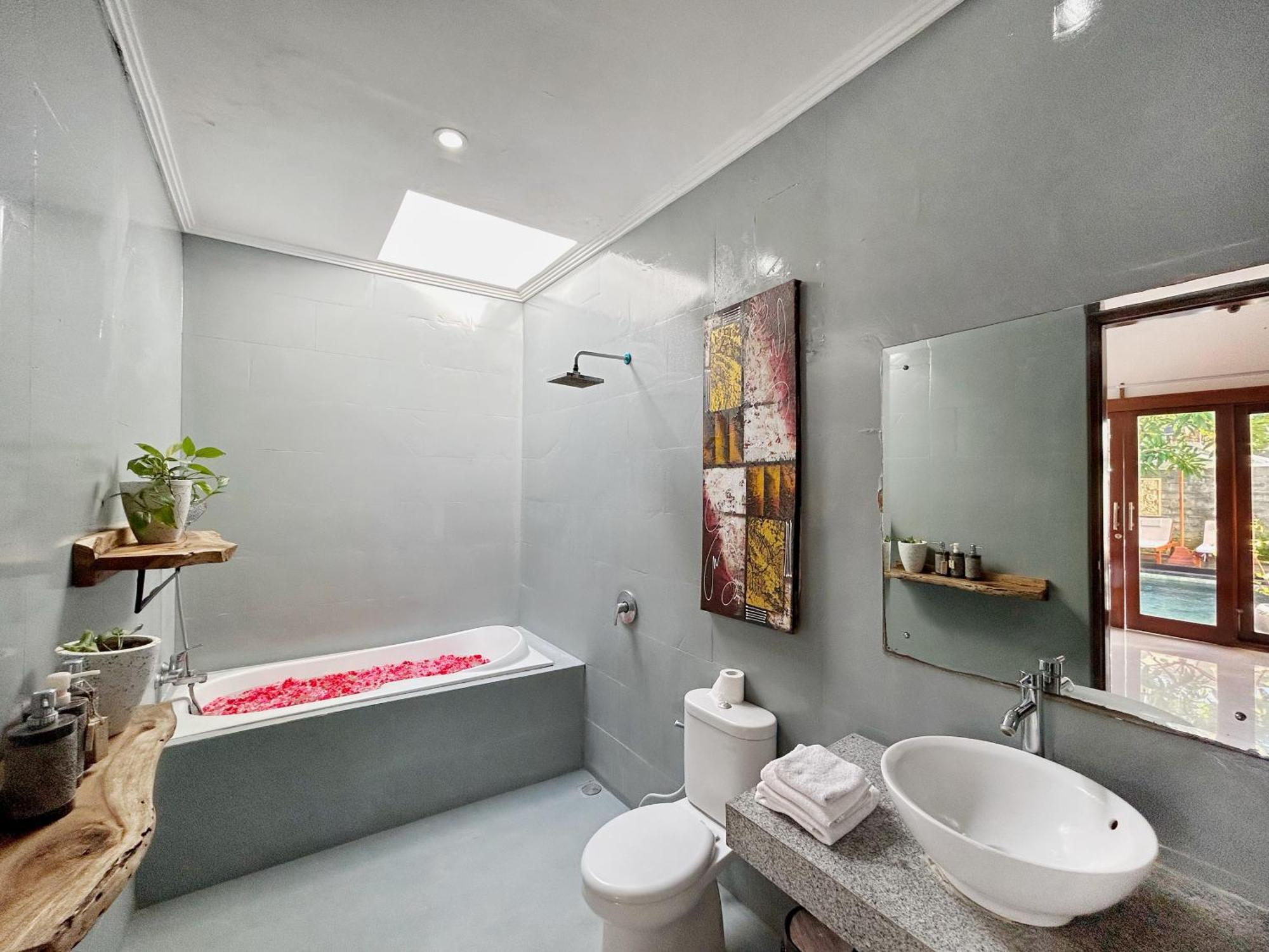 Casa Bisma - 3 Bedroom Villa With Pool In Legian Seminyak  Exterior photo